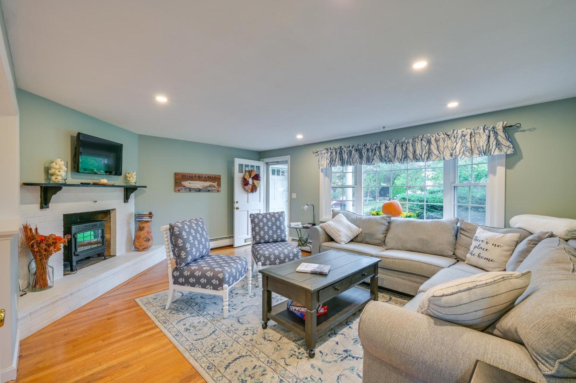 Marblehead Retreat With Sprawling Yard And Gas Grill! Appartement Buitenkant foto